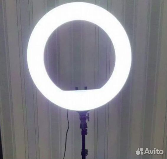 Кольцевая Лампа 56 См Со Штативом