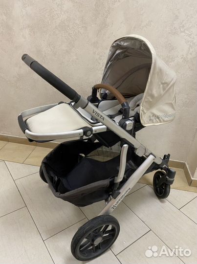 Коляска для двойни и погодок Uppa Baby Vista
