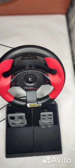 Игровой руль logitech