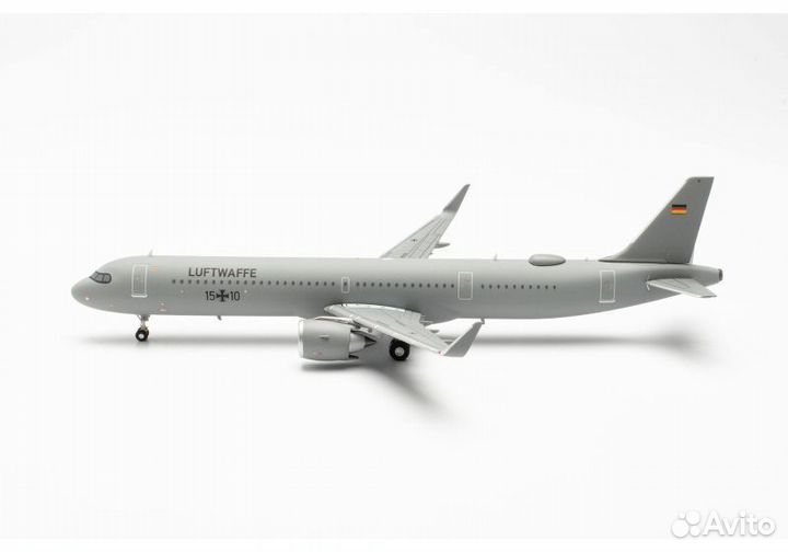 Модель самолёта 572170 A321LR Herpa 1:200 металл
