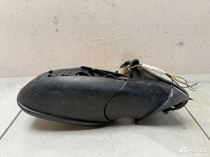 Корпус зеркала правый