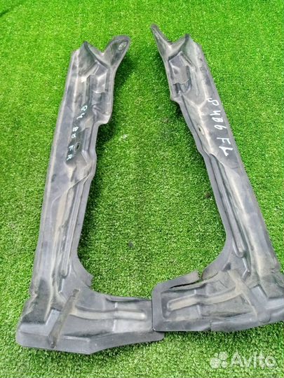 Пыльник крыла передний Audi S4 B6