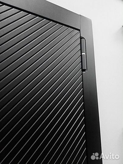 Дверь входная для квартир