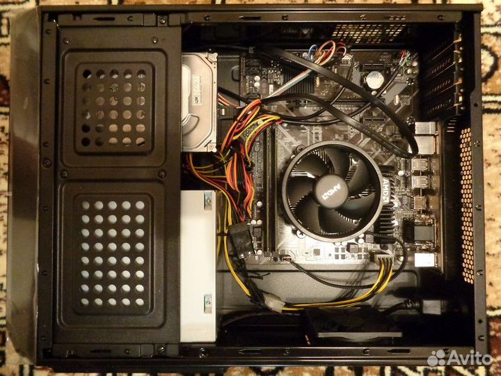 Домашний компьютер Athlon 3000G Vega 3