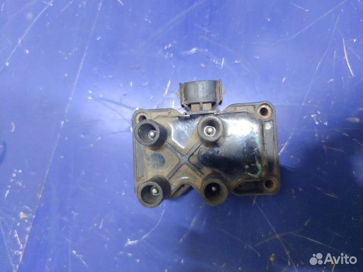 Катушка зажигания Ford Mondeo 3 седан 2.0 2003