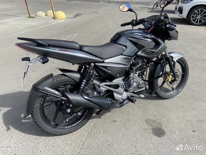 Bajaj Pulsar NS125