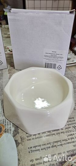 Миска для кошек и собак Triol ваниль 300мл