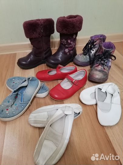Обувь детская в дар