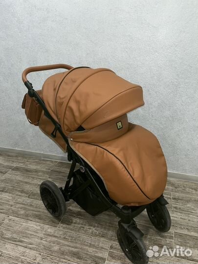 Коляска 2в1 Camarelo Zeo