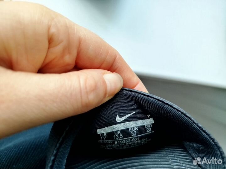 Шлёпанцы. Р 32. Nike