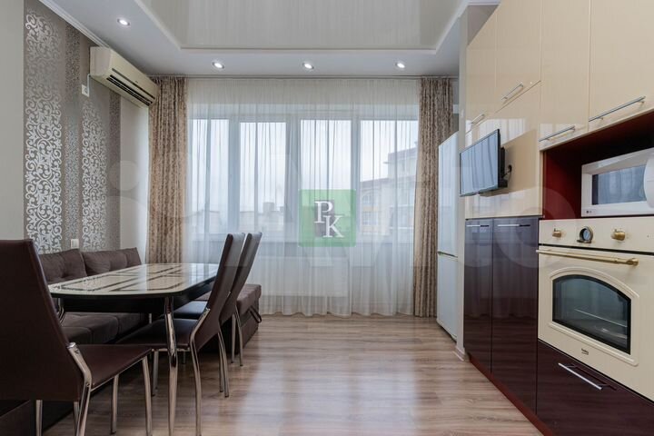 1-к. квартира, 61,2 м², 8/10 эт.