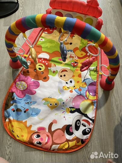 Развивающий коврик с пианино