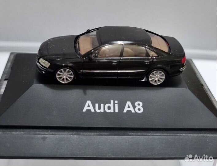 Коллекционные машинки Audi