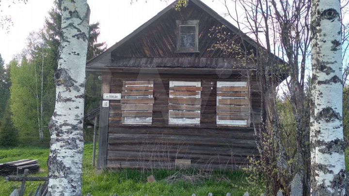 Дом 32,5 м² на участке 12 сот.