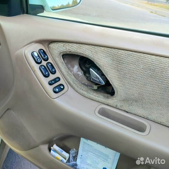 Mazda Tribute 3.0 AT, 2000, 349 100 км