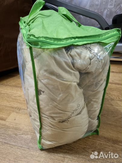 Одеяло шерстяное из верблюжей шерсти