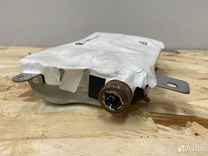 Подушка безопасности правая Bmw 5 E60