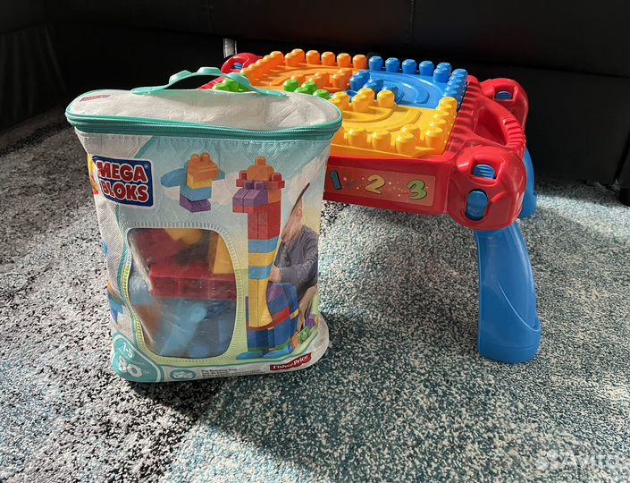 Mega bloks стол + конструктор