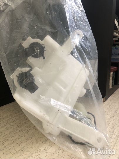 Новый бачок омывателя