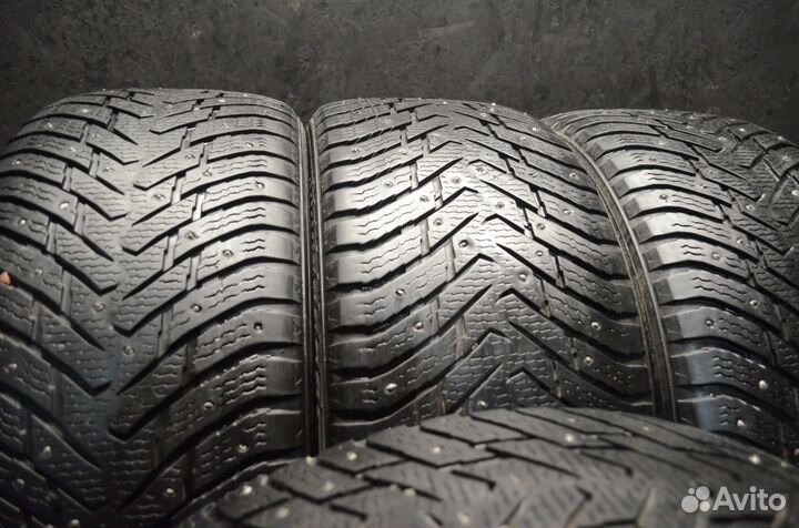 Nokian Tyres Hakkapeliitta 8 SUV 275/45 R21 110T