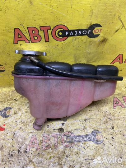 Бачок расширительный Mercedes-Benz C-Class W202