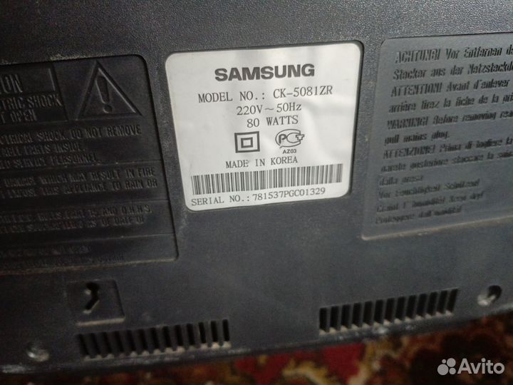 Телевизор samsung