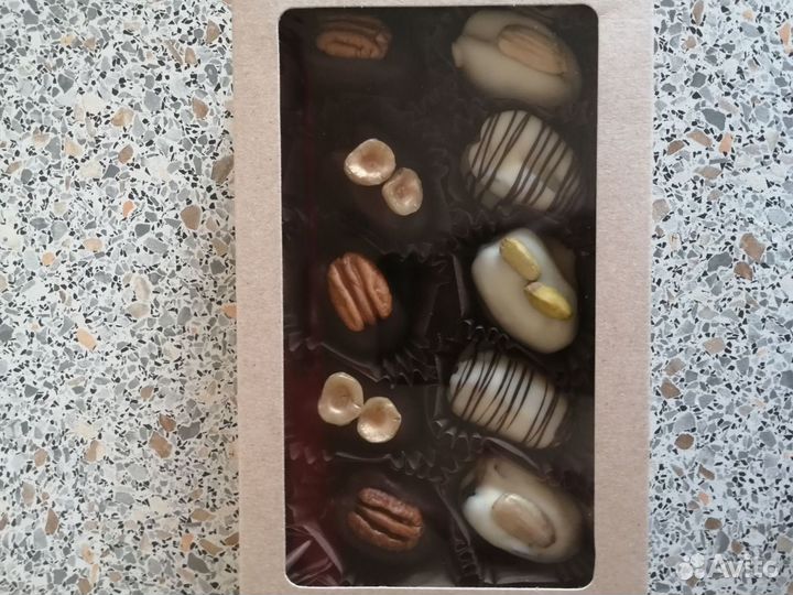 Финики в бельгийском шоколаде