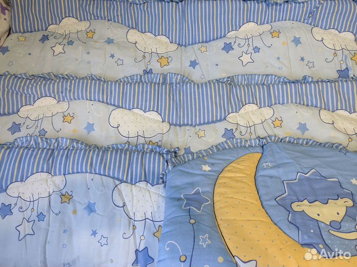 Бортики в кроватку малышу