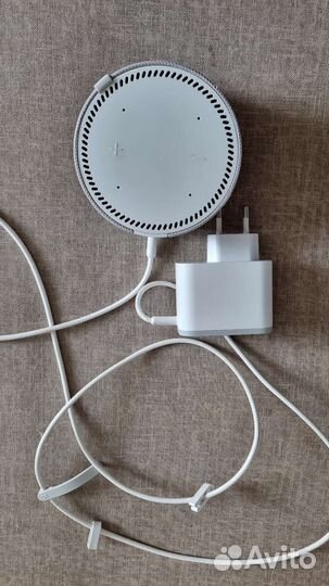 Яндекс станция Алиса мини с часами