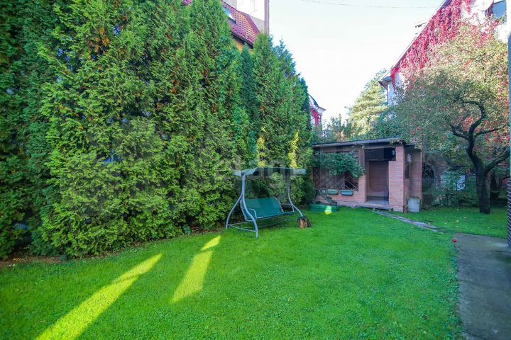 Коттедж 515 м² на участке 6,7 сот.