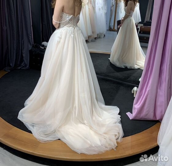 Вечернее платье