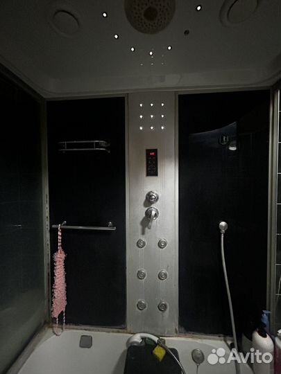 Душевая кабина