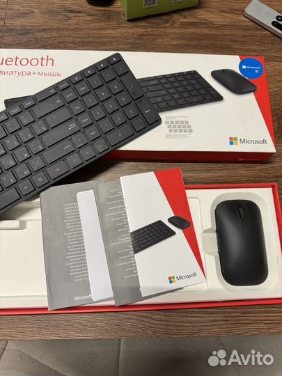 Microsoft designer bluetooth desktop