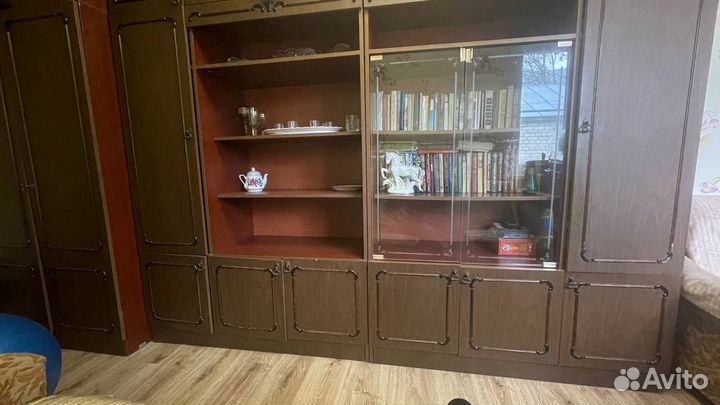 Мебельная стенка бу