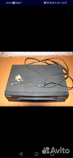 Видеомагнитофон