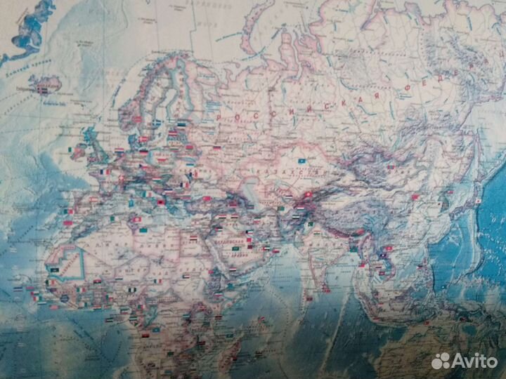 Карта мира в рамке