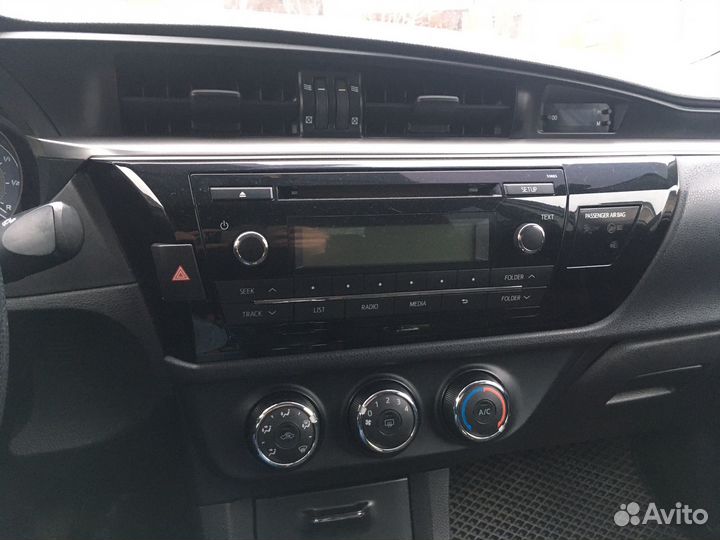 Штатная магнитола королла 180