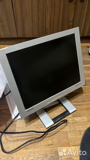 Монитор samsung s152