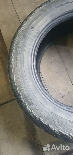 Kumho Road Venture SAT KL61 235/65 R17 103