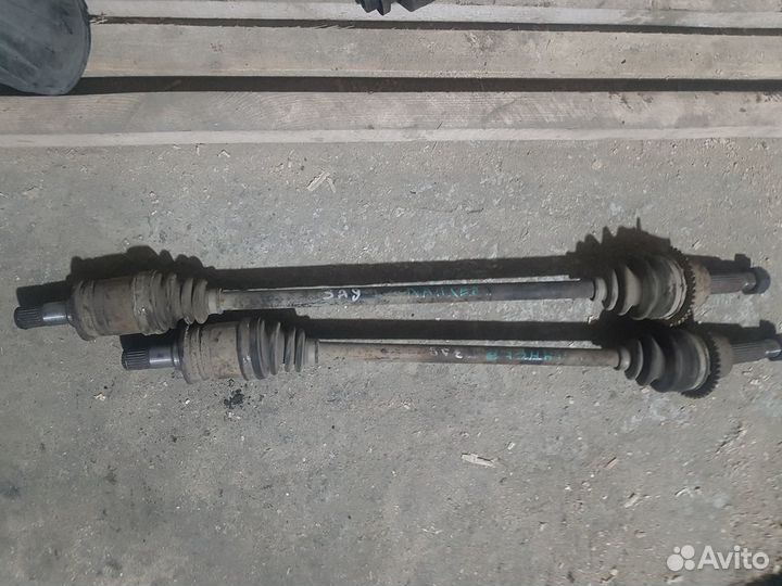 Привод задний Mitsubishi Lancer Cedia 4G93GDI