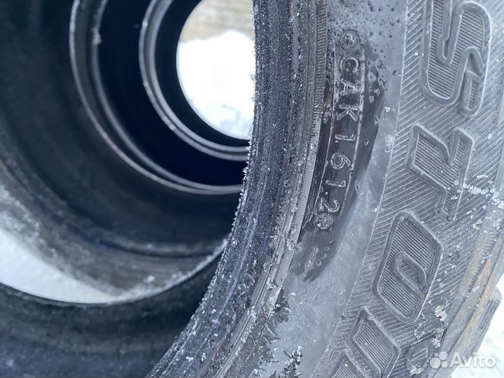 Bridgestone Blizzak Ice 265/50 R19