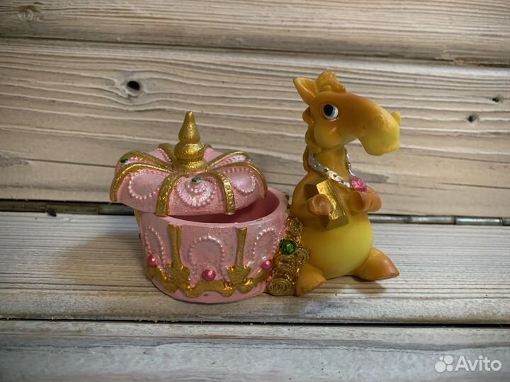 Шкатулка Лошадка