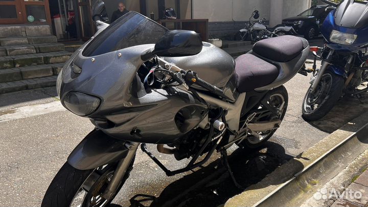 Suzuki Sv650s
