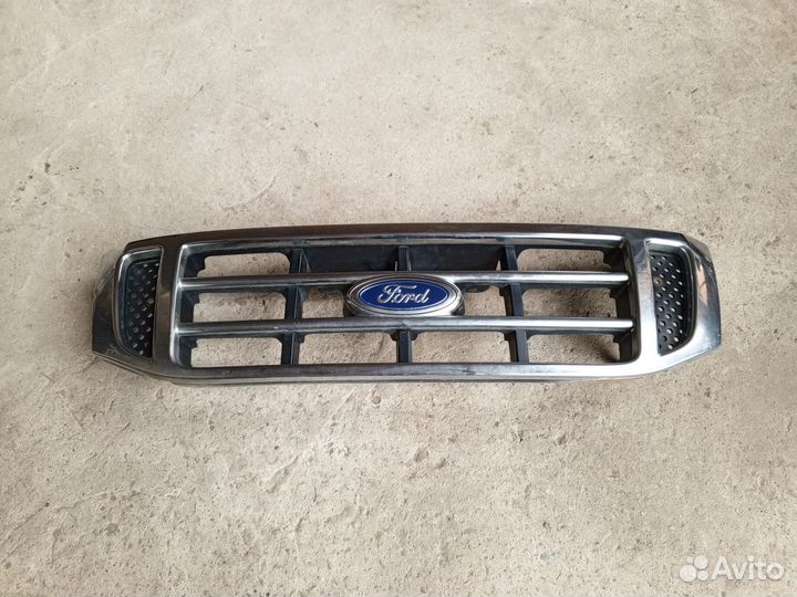 Решётка радиатора Ford Ranger 2005 год
