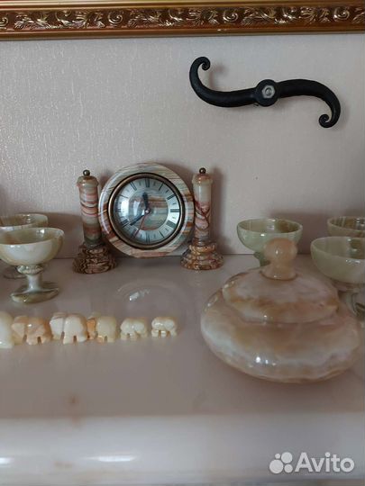 Коллекция изделий из оникса