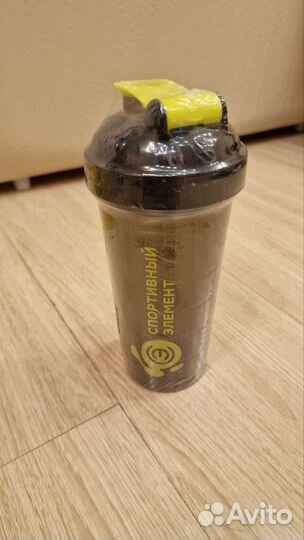 Шейкер спортивный