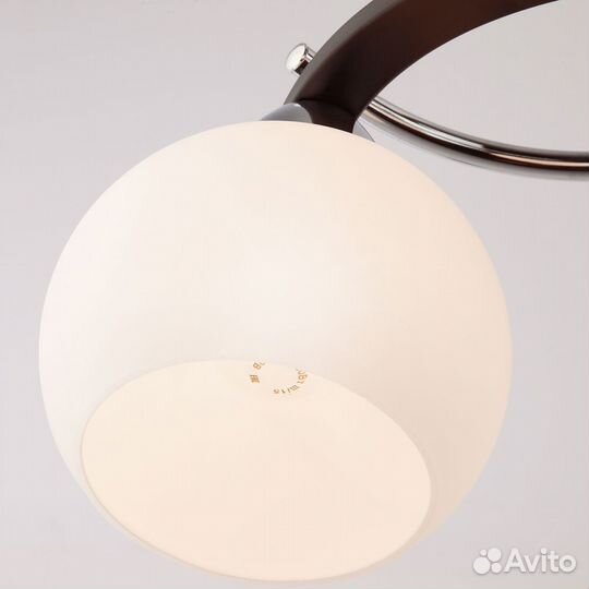 Люстра Eurosvet Larion 