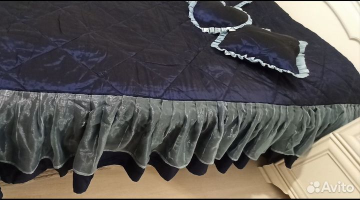 Покрывало на кровать 160 * 200