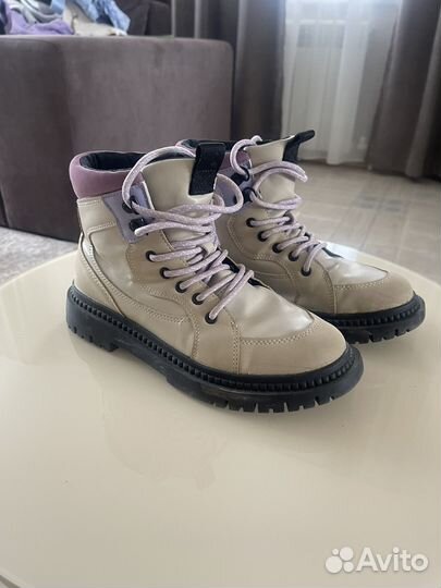 Ботинки демисезонные для девочки Zara