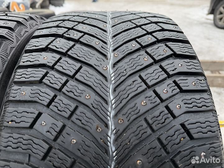 Michelin X-Ice North 4 275/40 R19 105H